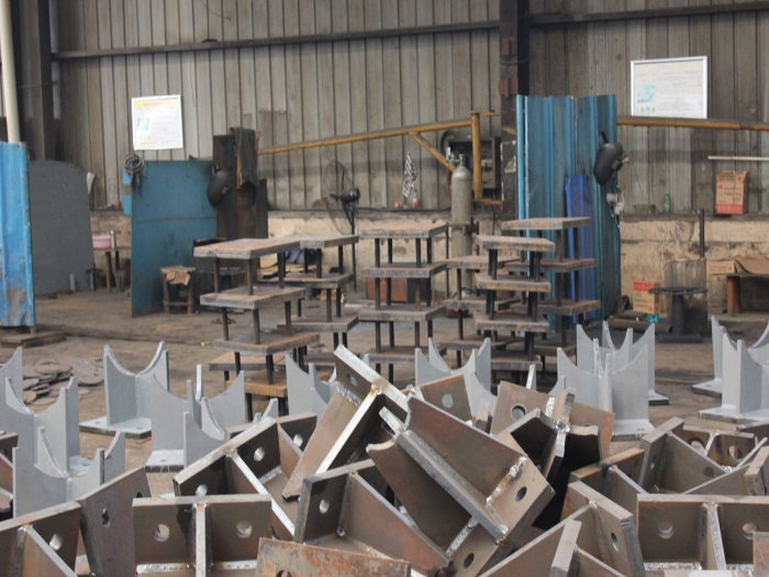 米泉螺栓球支座